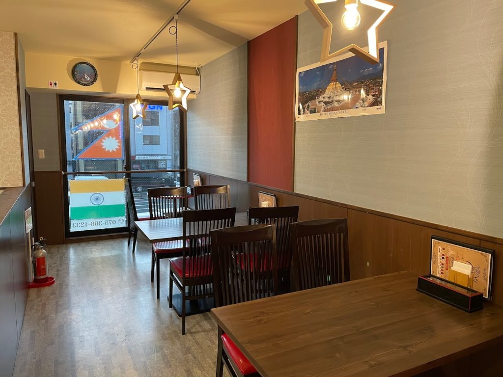 店内４