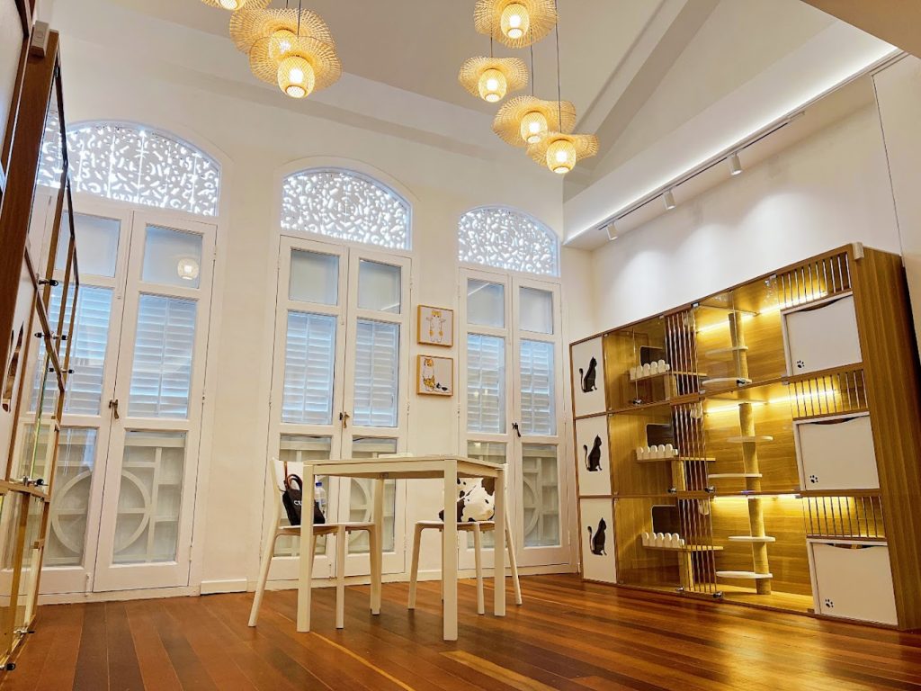 {"ARInfo":{"IsUseAR":false},"Version":"1.0.0","MakeupInfo":{"IsUseMakeup":false},"FaceliftInfo":{"IsChangeEyeLift":false,"IsChangeFacelift":false,"IsChangePostureLift":false,"IsChangeNose":false,"IsChangeFaceChin":false,"IsChangeMouth":false,"IsChangeThinFace":false},"BeautyInfo":{"SwitchMedicatedAcne":false,"IsAIBeauty":false,"IsBrightEyes":false,"IsSharpen":false,"IsOldBeauty":false,"IsReduceBlackEyes":false},"HandlerInfo":{"AppName":2},"FilterInfo":{"IsUseFilter":false}}